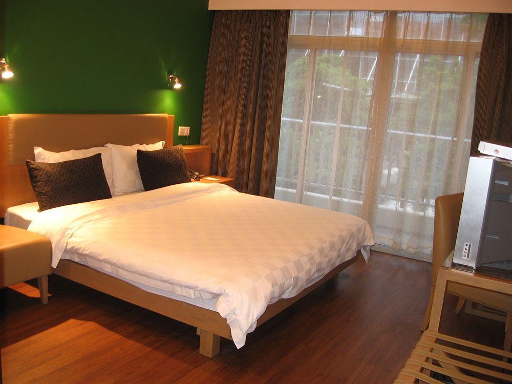 Yanjiang East Garden Inn Kanton Zewnętrze zdjęcie