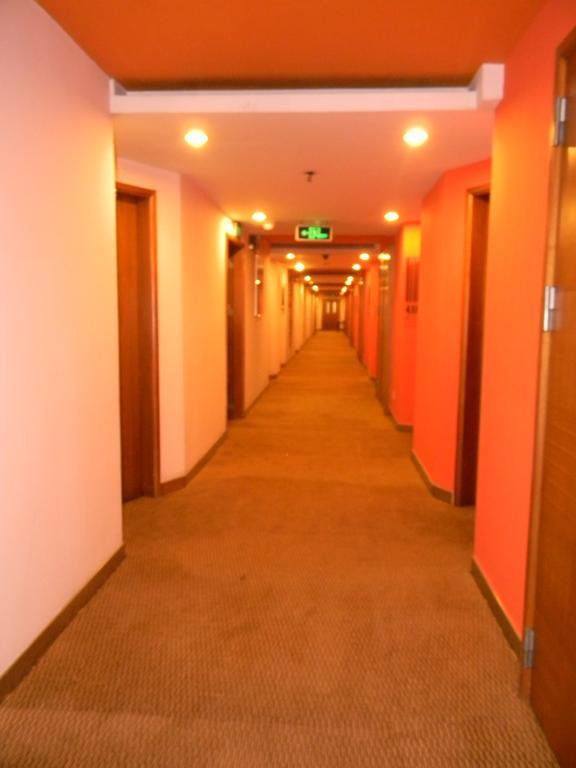 Yanjiang East Garden Inn Kanton Zewnętrze zdjęcie