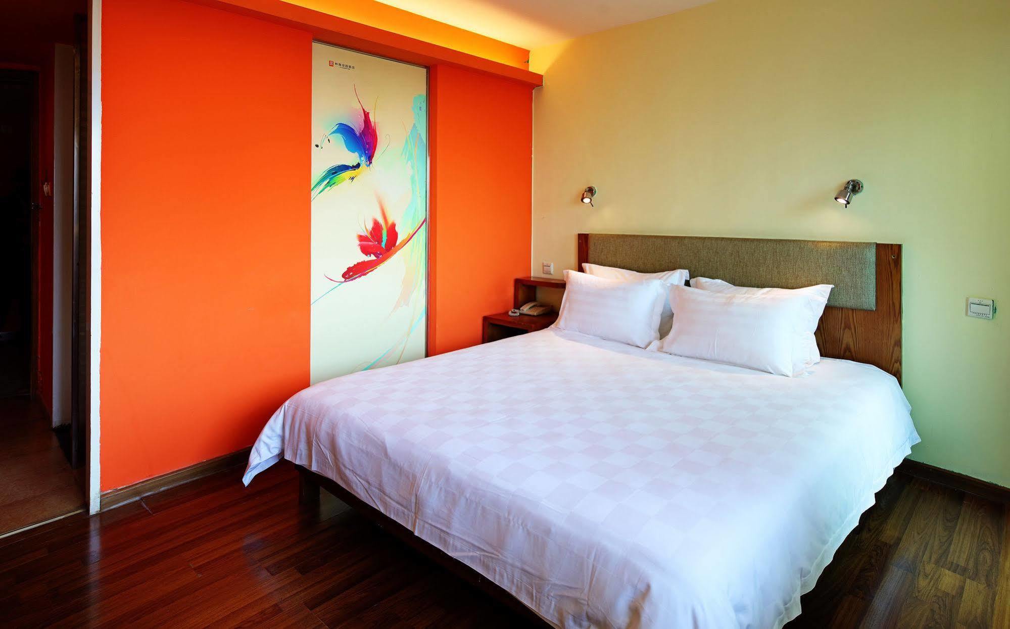 Yanjiang East Garden Inn Kanton Zewnętrze zdjęcie