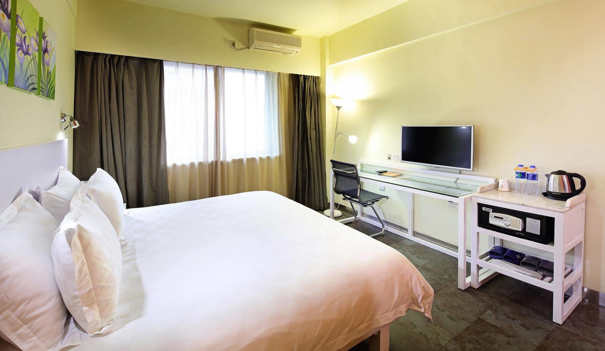 Yanjiang East Garden Inn Kanton Zewnętrze zdjęcie